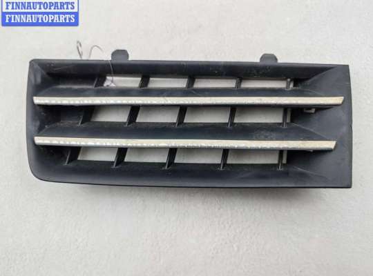 купить Решетка радиатора на Renault Megane II (2002-2008)