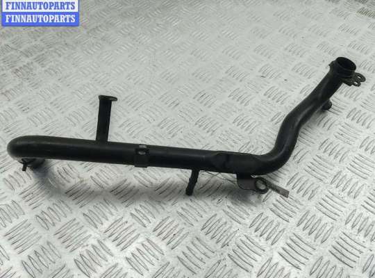 купить Трубка охлаждающей жидкости металлическая на Volkswagen Passat B5