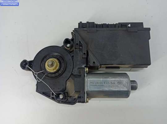 купить Моторчик стеклоподъемника передний правый на Audi A4 B6 (2001-2004)