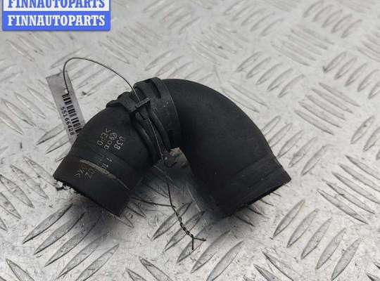 купить Патрубок на Volkswagen Passat B5