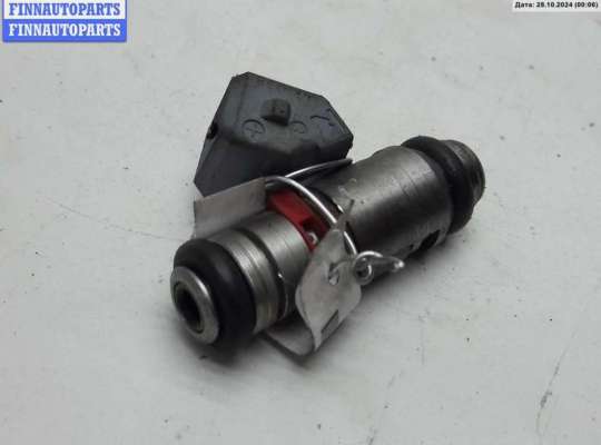 Форсунка топливная на Volkswagen Golf IV (1J)
