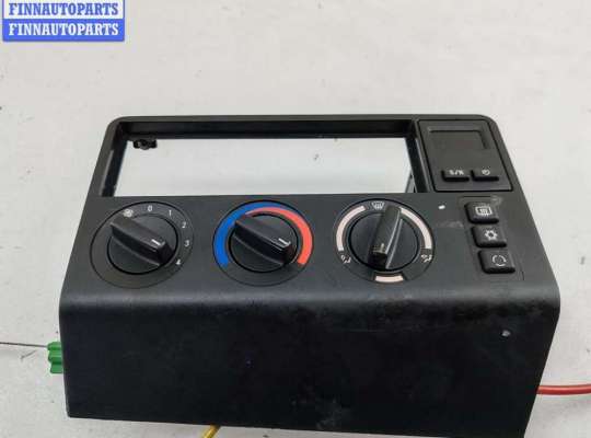 Рамка магнитолы BM3587485 на BMW 3 E36 (1991-2000)