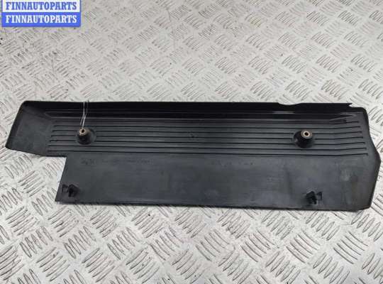 Крышка ДВС (декоративная) на BMW 3 (E46)