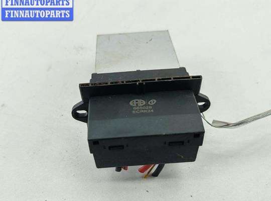 Сопротивление отопителя RN1572782 на Renault Scenic II (2003-2009)