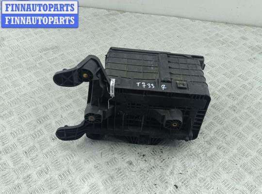 купить Кожух аккумулятора (короб АКБ) на Volkswagen Touran