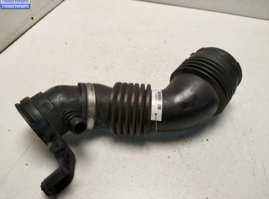 купить Патрубок турбины на Renault Scenic II (2003-2009)