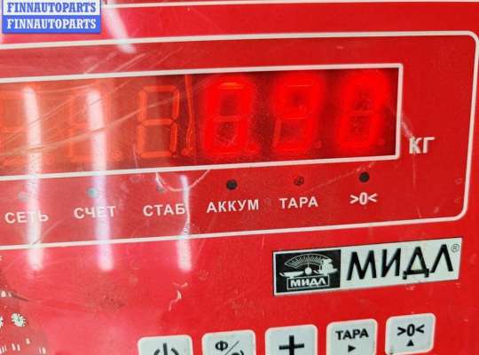 купить Уплотнитель крышки (двери) багажника на Renault Laguna I (1993-2000)