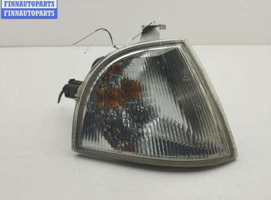 Поворотник (указатель поворота) правый SK530306 на Skoda Octavia mk1 (A4 1U) 1996-2010