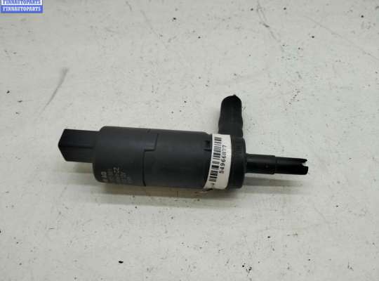 купить Насос (моторчик) омывателя фар на Volkswagen Touareg