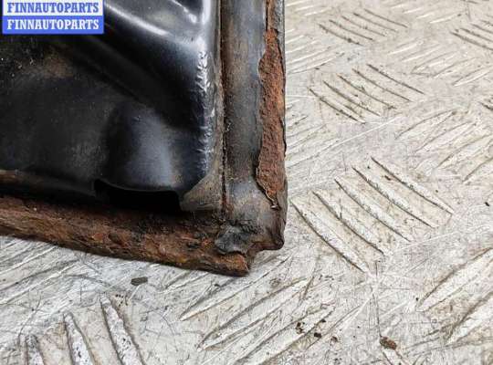 купить Дверь боковая передняя правая на BMW 7 E38 (1994-2001)