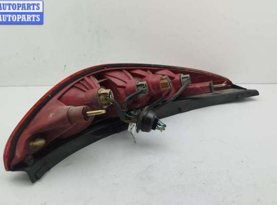 купить Фонарь задний правый на Ford Mondeo III (2000-2007)