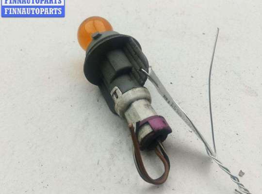 купить Патрон лампы указателя поворота на Audi A4 B5 (1994-2001)