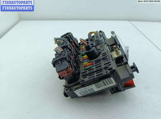 Блок предохранителей PG1110184 на Peugeot 407