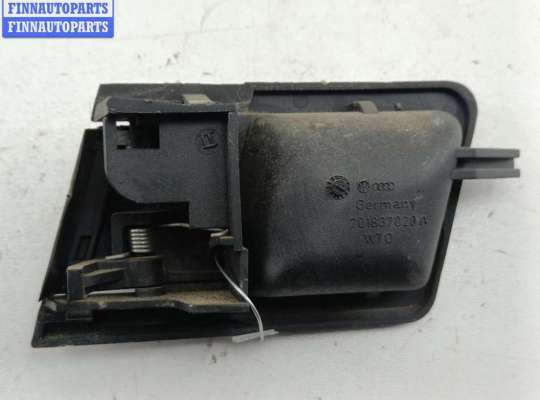 купить Ручка двери внутренняя передняя правая на Volkswagen Transporter T4