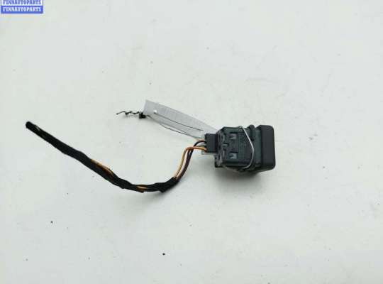 купить Кнопки управления прочие (включатель) на BMW 5 E39 (1995-2003)