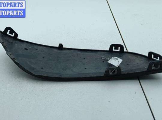 купить Решётка (заглушка) в бампер на Opel Astra H (2004-2009)