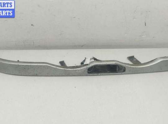 купить Ус под фару правый на BMW 3 E46 (1998-2006)