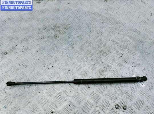 Амортизатор капота VG2626615 на Volkswagen Golf-4