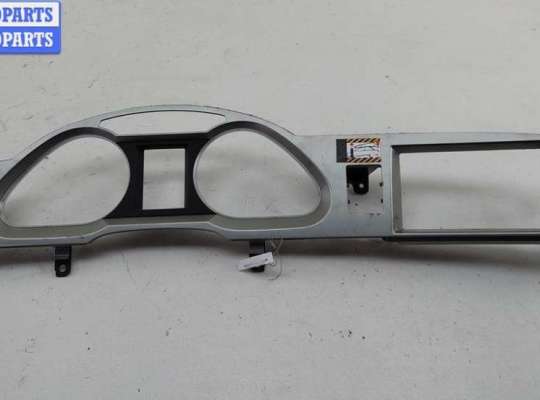 Рамка (обрамление) щитка приборов AU1725514 на Audi A6 C6 (2004-2011)