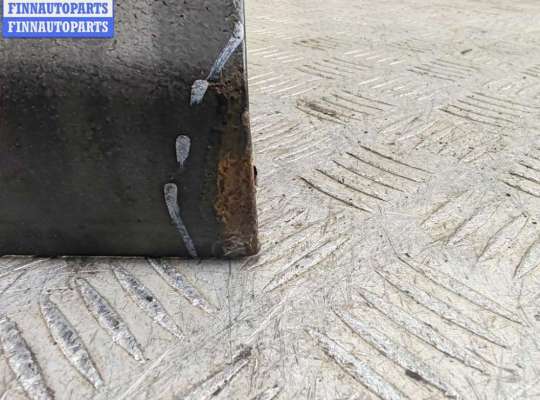 купить Дверь боковая передняя левая на Volkswagen Touran