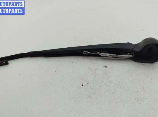 Купить Щеткодержатель (поводок стеклоочистителя) задний на Skoda Octavia mk1 (A4 1U) 1996-2010 Щеткодержатель (поводок стеклоочистителя) задний SK519139 на Skoda Octavia mk1 (A4 1U) 1996-2010