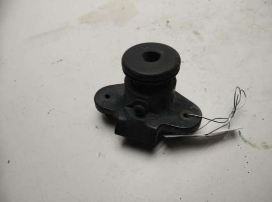 Прочая запчасть FO1243171 на Ford Escort