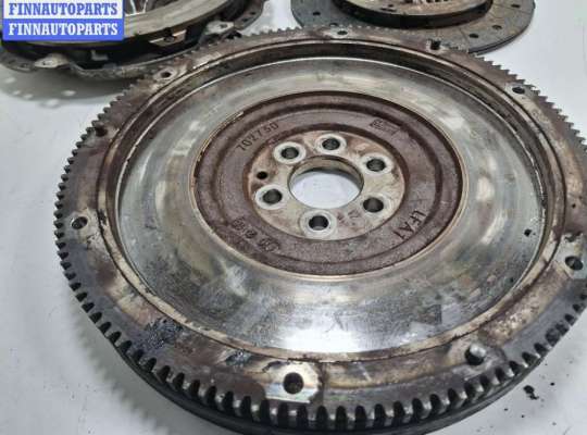 купить Маховик на Volkswagen Touran