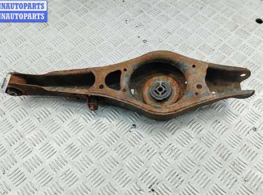 Рычаг подвески задний левый VG2724223 на Volkswagen Passat B6