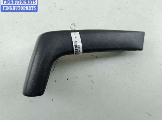 купить Ручка двери внутренняя передняя правая на Volkswagen Transporter T4