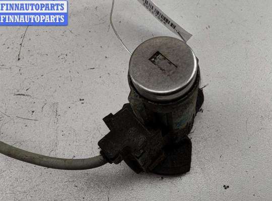 купить Личинка замка на Mitsubishi Carisma