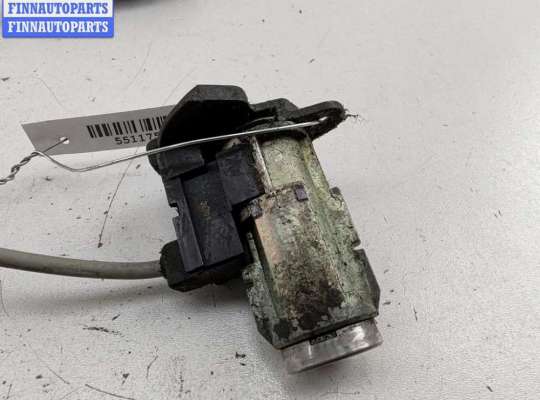 купить Личинка замка на Mitsubishi Carisma