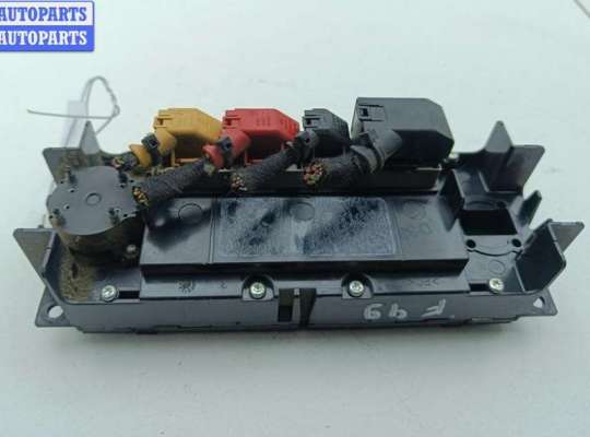 купить Переключатель отопителя на Volkswagen Passat B5