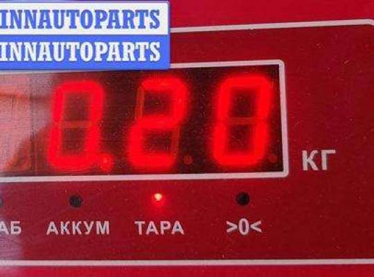 купить Решётка (заглушка) в бампер на Audi A4 B5 (1994-2001)