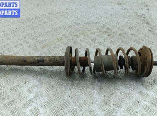 Купить Стойка подвески задняя правая на Volkswagen Golf-3 Стойка подвески задняя правая VG2586632 на Volkswagen Golf-3