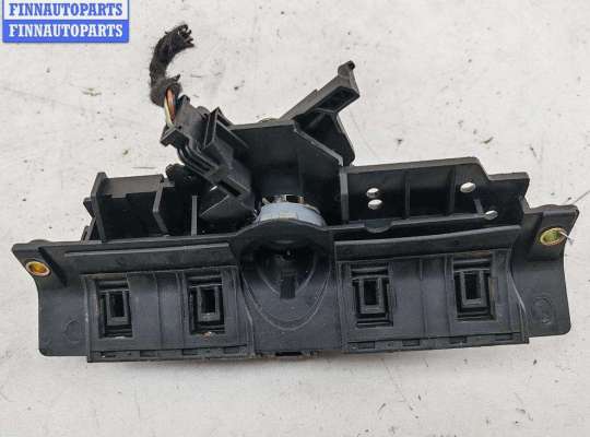 Ручка крышки багажника (задней двери) на Audi A6 (C5)