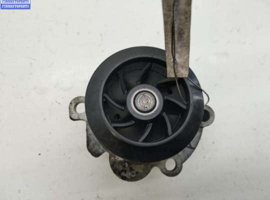 купить Насос водяной охлаждения на Volkswagen Passat B6