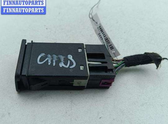 купить Кнопка аварийной сигнализации (аварийки) на Volkswagen Golf-4