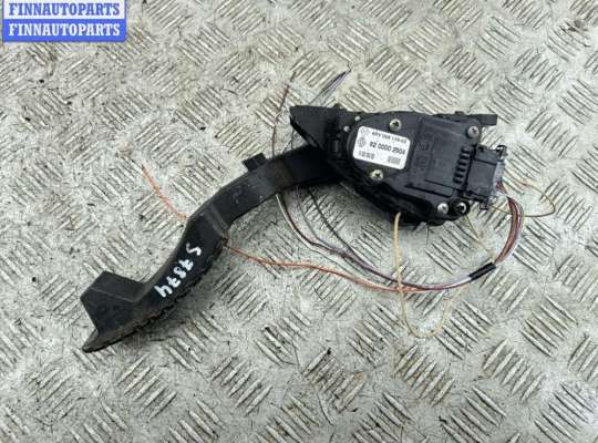 купить Педаль газа на Renault Laguna II (2001-2007)