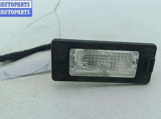 купить Подсветка номера на Volkswagen Passat B6