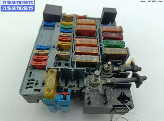 Блок предохранителей CT1020345 на Citroen Xsara Picasso