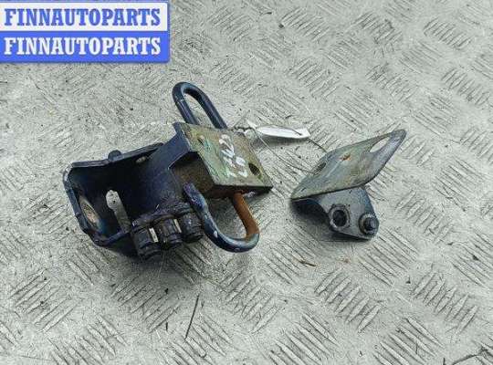 купить Петля двери передней левой на Volkswagen Golf-4