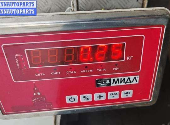 купить Молдинг стекла двери задней левой наружный на Volkswagen Passat B3