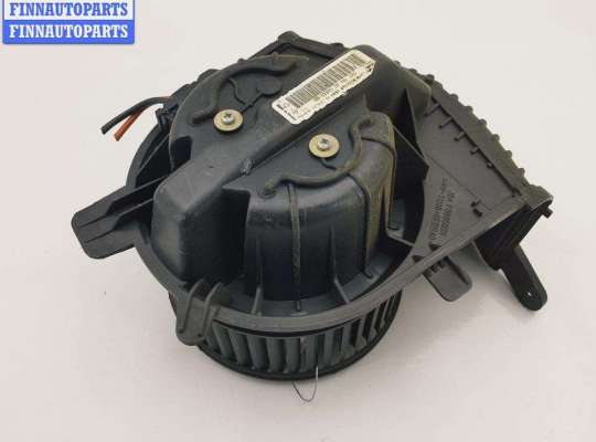 Двигатель отопителя (моторчик печки) RN1588246 на Renault Scenic II (2003-2009)