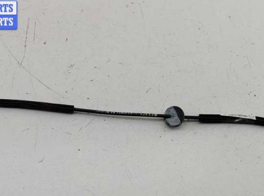 купить Трос двери передней на Volkswagen Passat B5+ (GP)