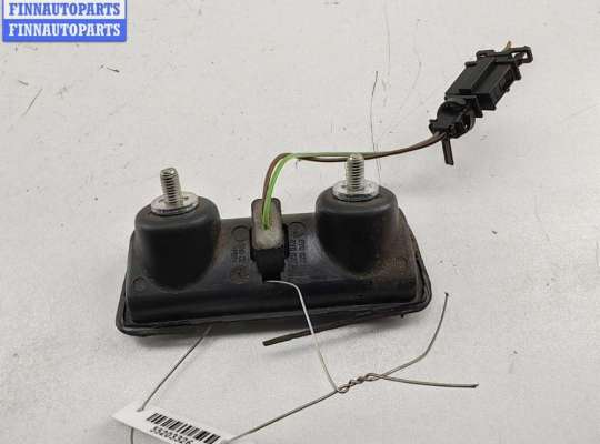 купить Кнопка открывания багажника на Skoda Fabia mk1 (6Y)