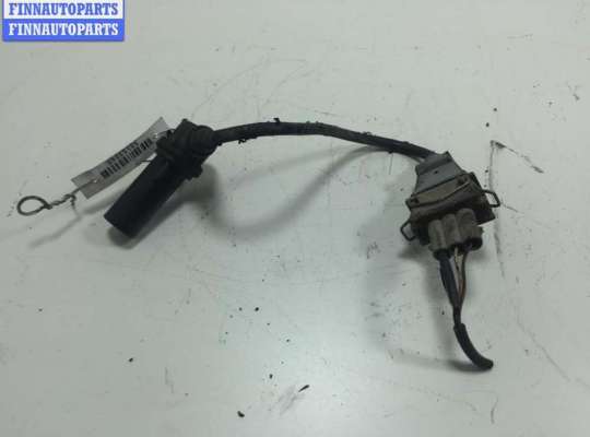 купить Датчик положения коленвала на Volkswagen Transporter T4