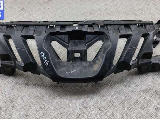 купить Рамка передняя (панель кузовная, телевизор) на Peugeot 308 T7 (2007-2013)