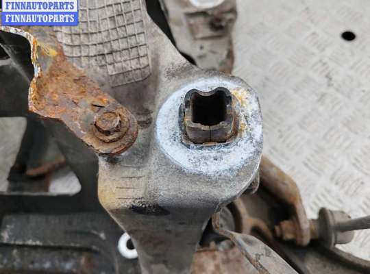 купить Балка подвески передняя (подмоторная) на Chrysler Voyager (2001-2007)