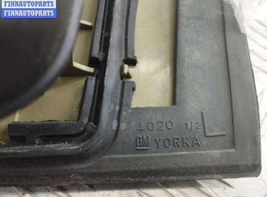купить Фонарь крышки багажника левый на Opel Omega B (1994-2003)