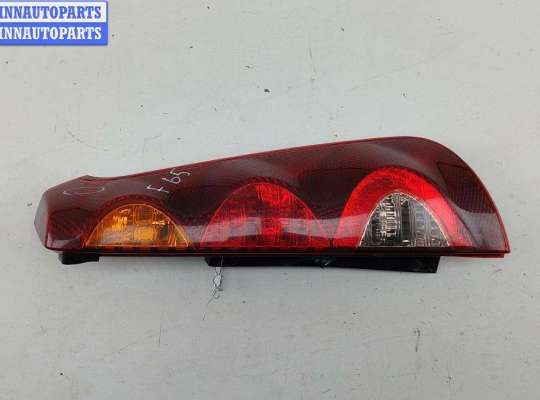 купить Фонарь задний правый на Nissan Note